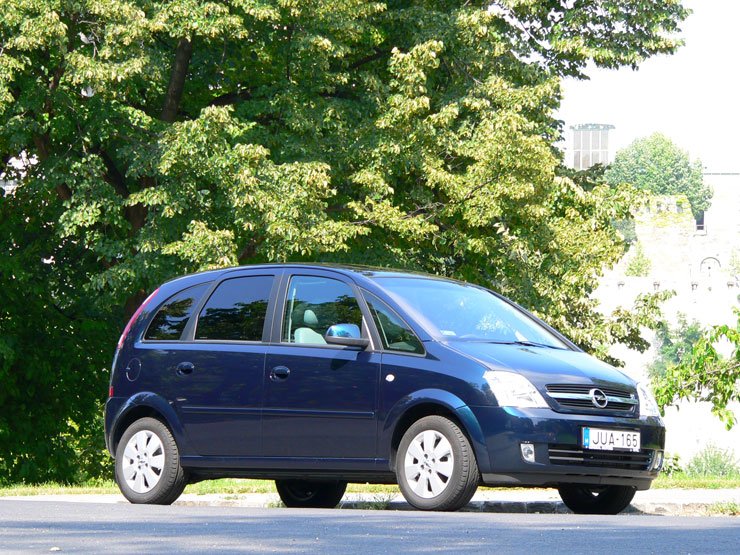 Teszt: Opel Meriva 1.3 CDTI Cosmo – Na most akkor miért is? 28