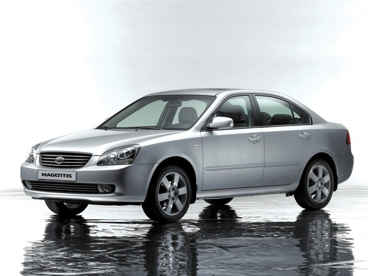 Új formában, új technikával - Kia Magentis