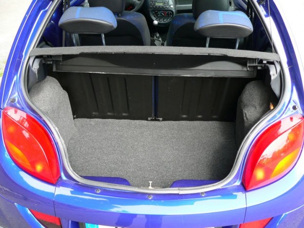 Teszt: Ford SportKa – Vegyetek észre! 8