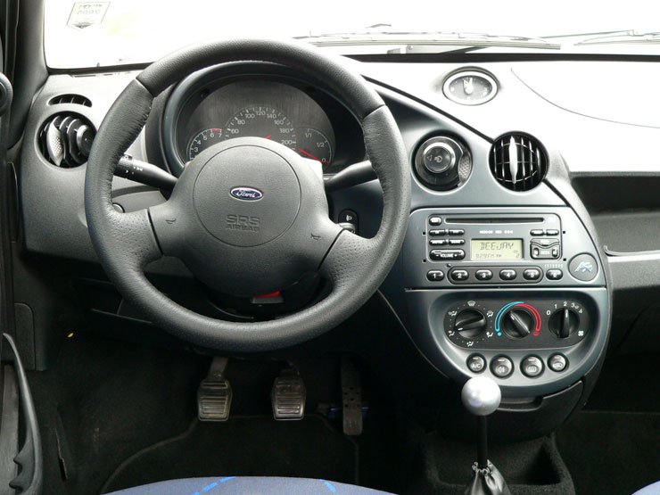 Teszt: Ford SportKa – Vegyetek észre! 25