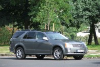 Teszt: Cadillac SRX 4.6 V8 Sport Luxury – Amerikai ízzel 59