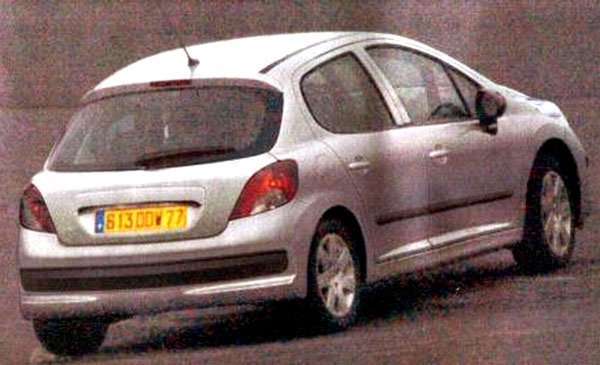 A 207 RC-be 170-180 lóerős turbós BMW motor kerül majd