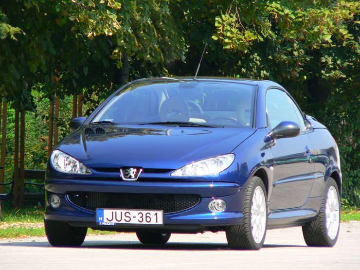 Teszt: Peugeot 206 CC 1.6 HDi – Költségkímélő kabrió 18