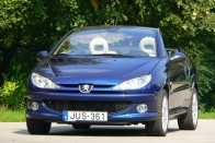 Teszt: Peugeot 206 CC 1.6 HDi – Költségkímélő kabrió 66