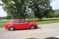 Vezettük: Audi RS4 70