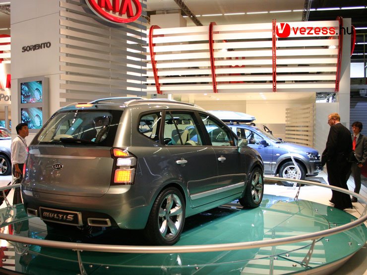 Bár a Multi-S kész autó benyomását kelti, a gyár állítja, hogy nem tervezi sorozatgyártását