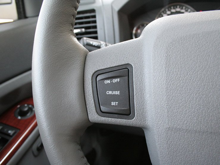 Teszt: Jeep Grand Cherokee 4,7 V8 Limited – Itt van Amerika 20