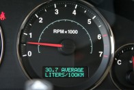 Teszt: Jeep Grand Cherokee 4,7 V8 Limited – Itt van Amerika 56