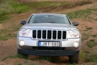 Teszt: Jeep Grand Cherokee 4,7 V8 Limited – Itt van Amerika 62