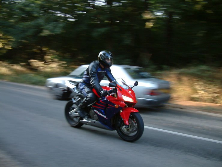 4621_44130_1000x700.jpg | Vezess | Vezess 180 centiméteres testmagassággal már kicsi az RR. A súlypont túlságosan elöl van