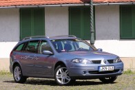 Teszt: Renault Laguna Grandtour 2.0T aut – Se hús, se hal 36