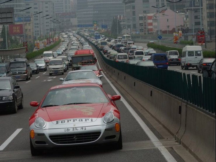 Shanghaiból indul és ott is ér véget a 24000 kilométeres út