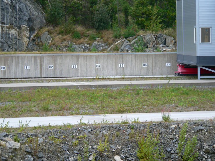 5019_48556_1000x700.jpg | Vezess | Vezess Pontosan beállítható, hány fokos szögben ütközzön egymásnak a két autó a hipermodern biztonsági központban