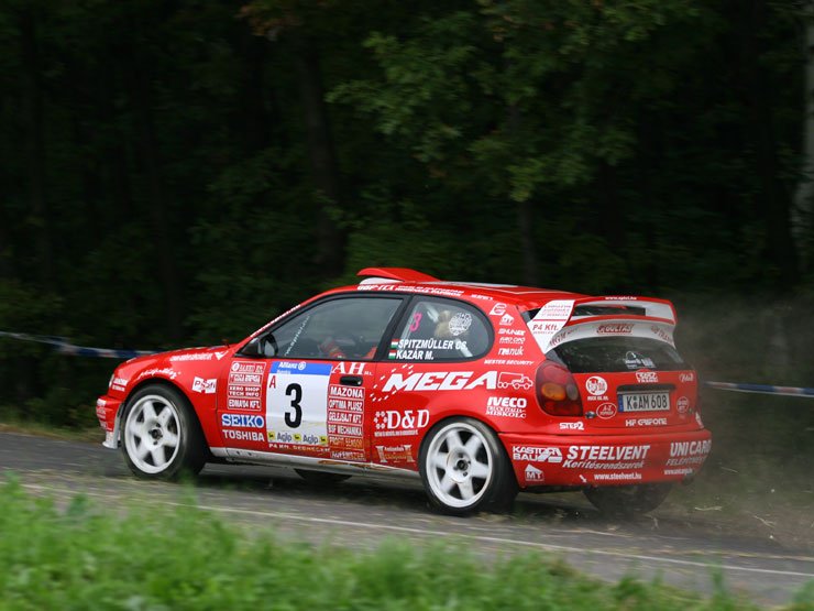 Spitzmüller csak harmadik lett, de így is átvette a vezetést a bajnokságban