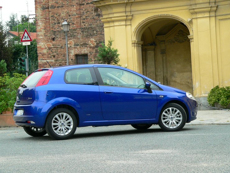 Vezettük: Fiat Grande Punto – Koronaékszer 27