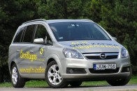 Teszt: Opel Zafira 1.9 CDTI 120 LE aut – Optimális elegy 39