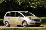 Teszt: Opel Zafira 1.9 CDTI 120 LE aut – Optimális elegy 42