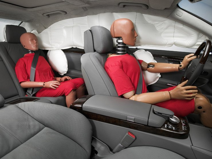 25 éves a légzsák