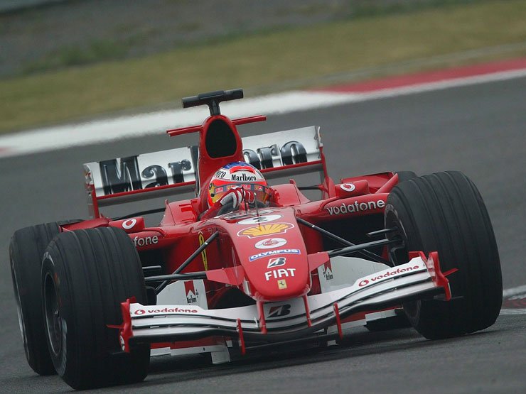 Renault siker Kínában – Alonsoé a pole 12