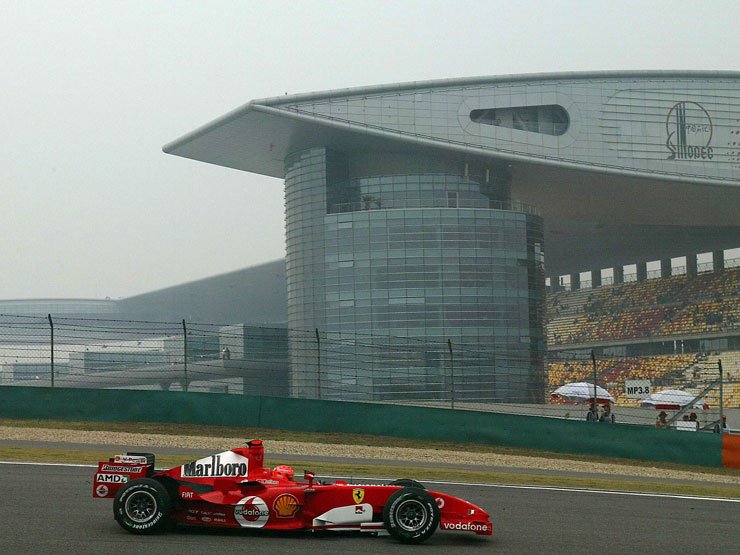 Renault siker Kínában – Alonsoé a pole 22