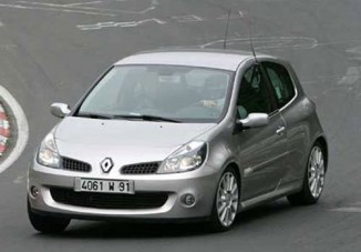 Már tesztelik a Clio RS-t