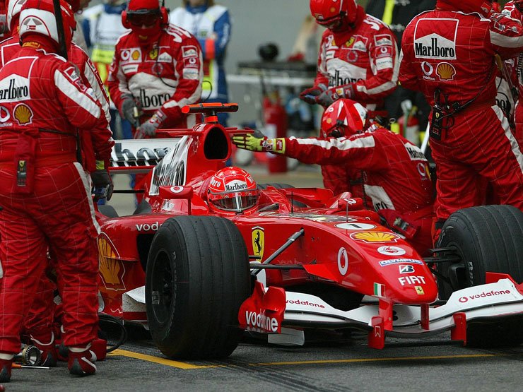 Schumacher 2008-ig marad