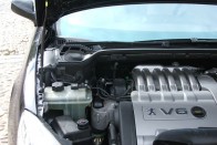 Vezettük: Peugeot 407 Coupé – Nehézbombázó 31