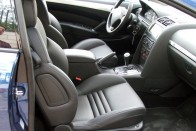 Vezettük: Peugeot 407 Coupé – Nehézbombázó 35