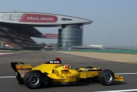 Alonso nyert, a Renaulté a bajnoki cím is 34