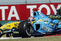 Alonso nyert, a Renaulté a bajnoki cím is 36