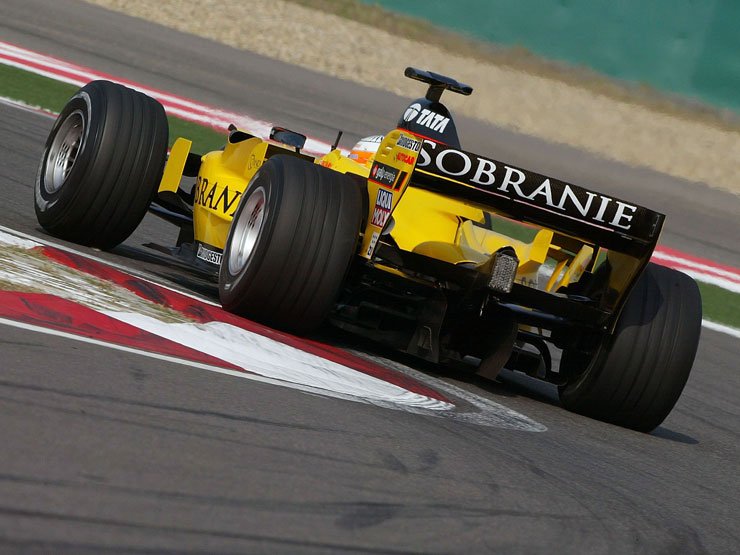 Alonso nyert, a Renaulté a bajnoki cím is 18