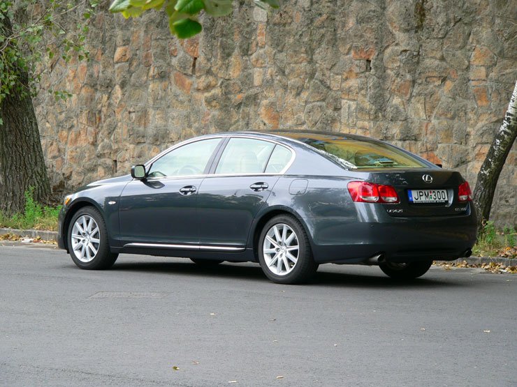 Teszt: Lexus GS 430 és 300 – Tiszta küzdelem 29