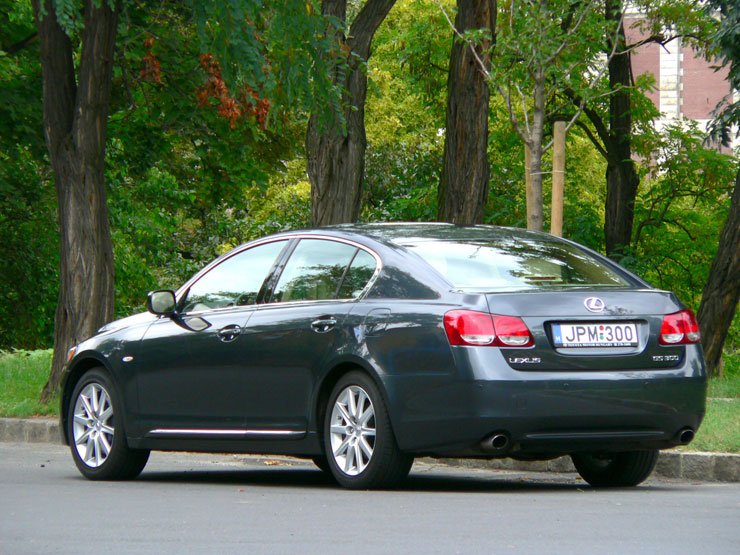 Teszt: Lexus GS 430 és 300 – Tiszta küzdelem 42