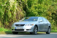 Teszt: Lexus GS 430 és 300 – Tiszta küzdelem 125