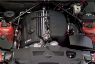 A nép akaratából: Z4 M Coupé 13 343 lóerős soros hathengeres motorral is piacra dobják a Z4 Coupét