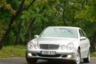 Teszt: Mercedes-Benz E 200 CDI – Csinos asszony! 24