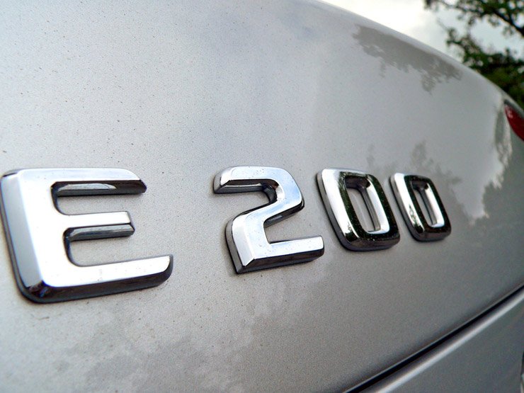 Teszt: Mercedes-Benz E 200 CDI – Csinos asszony! 18
