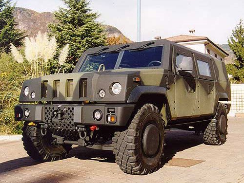 Hummer ellenfél a Fiattól 4 Hummer ellenfél a Fiattól 4