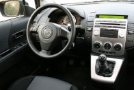 Teszt: Mazda5 1.8 53
