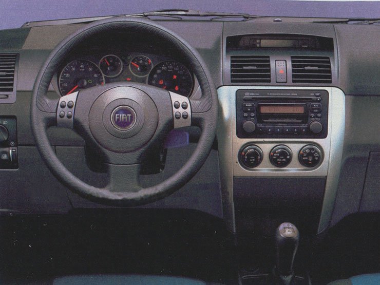 Jön a családi Suzuki 8 Jön a családi Suzuki 8