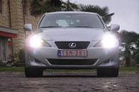 Vezettük: Lexus IS 250 és 220d 54