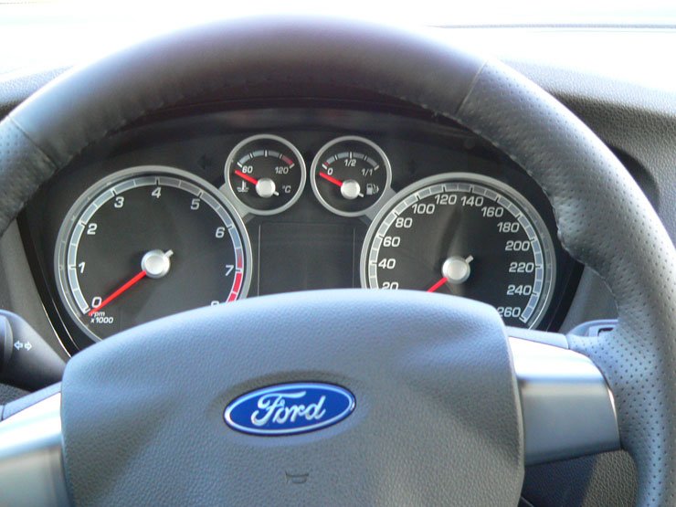 Vezettük: Ford Focus ST 9