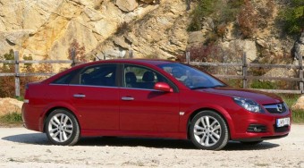Teszt: Opel Vectra 2.0T