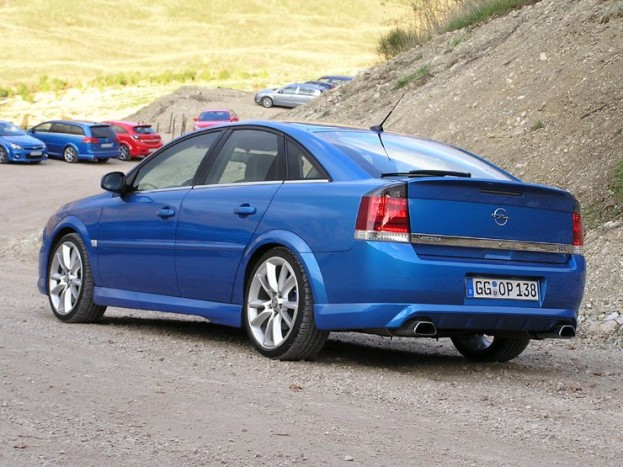 Vezettük: Opel OPC-sorozat – Négy az egyben 10 | Vezess Vezettük: Opel OPC-sorozat – Négy az egyben 10