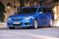 Vezettük: Opel OPC-sorozat – Négy az egyben 39