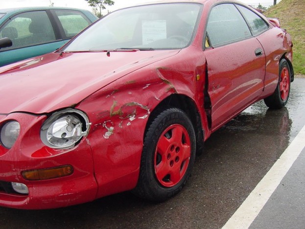 Biztosítóválasztás – Segít a net