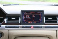 Teszt: Audi A8 6.0 W12 – Mennyei luxus 40