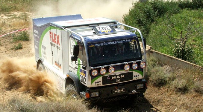 Idén már egy versenykamionnak is szurkolhatunk