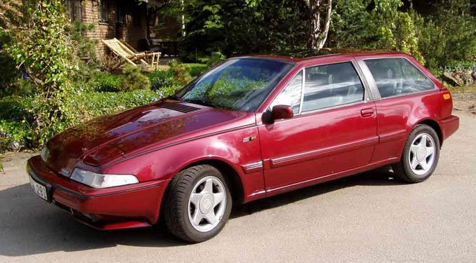 4242_40810_1000x700.jpg | Vezess | Vezess Ahogy a 480, úgy az új modell is a sportosabb vevőket célozza