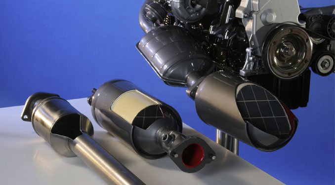 A 115 és 130 lóerős dízel Mondeok is kevesebb szennyeződést engednek ki mint korábban